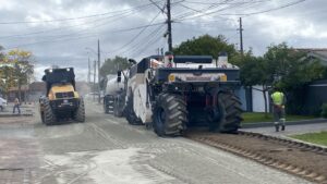 Pavimentação com reciclagem de asfalto chega a mais ruas do Guatupê