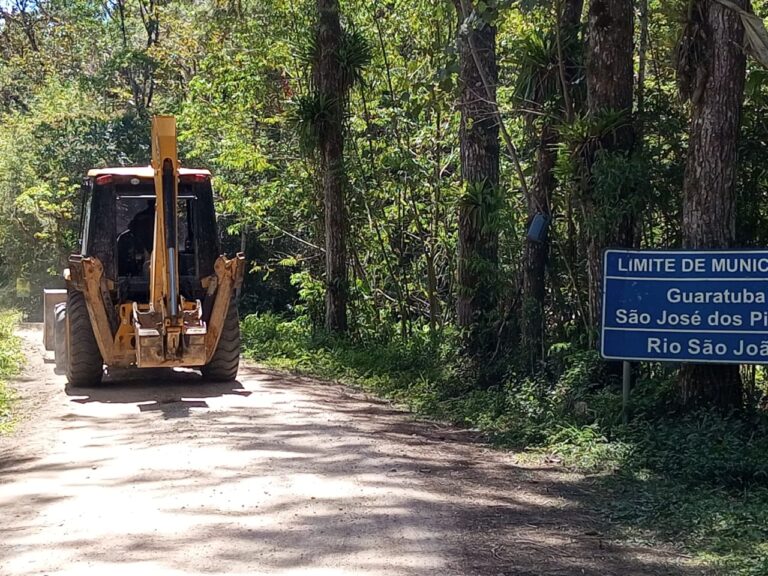 Prefeitura de São José dos Pinhais realiza mutirão de obras e melhorias na Colônia Castelhanos