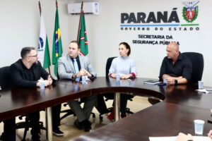 Secretário Hudson recebe a prefeita de São José dos Pinhais Nina Singer