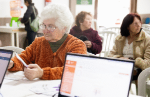 Mutirão na Borda do Campo leva serviços gratuitos, lazer e inclusão para pessoas idosas e com deficiência