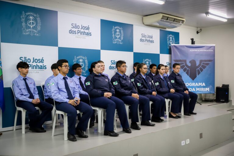 São José dos Pinhais seleciona organizações para ministrar curso que prepara jovens para o primeiro emprego