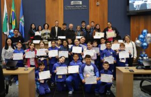 Câmara comemora Dia do Servidor com programação e realiza sessões do Parlamento Mirim