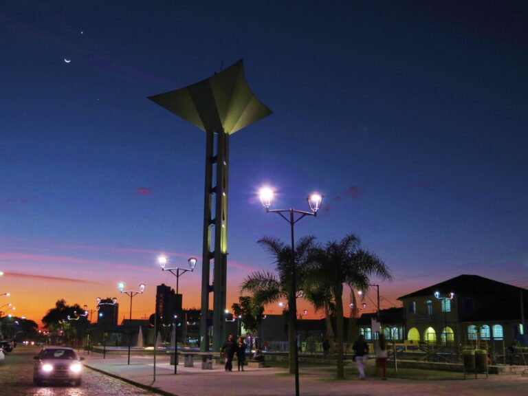 VOCÊ SABIA? Praça Getúlio Vargas guarda mais de um século de história em São José dos Pinhais