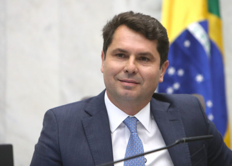 Alexandre Curi vai receber Título de Cidadão Honorário de São José dos Pinhais