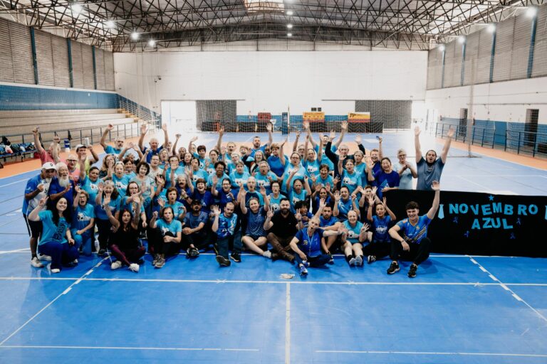 Novembro Azul: Programa Maturidade Ativa mobiliza mais de 50 participantes em ação de conscientização