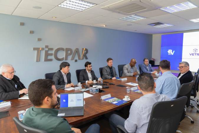 Paraná avança em discussão de projeto para passaporte veicular digital