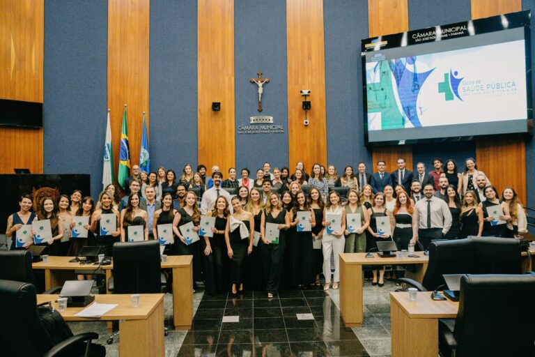 São José dos Pinhais forma 40 novos residentes e reforça a rede pública de saúde