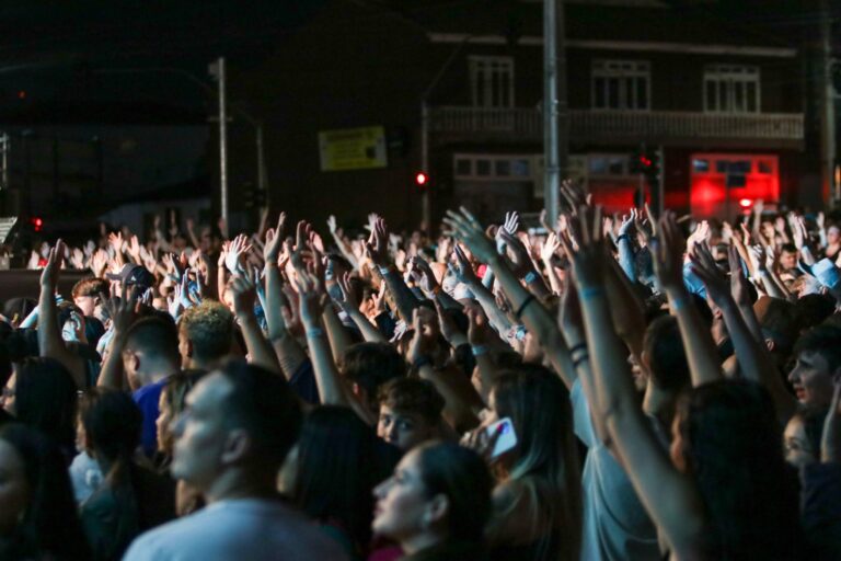 Festa da Cidade de São José dos Pinhais: Grupo Morada e Padre Reginaldo Manzotti sobem ao palco neste fim de semana