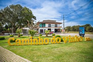 Turismo rural: Rota Caminho do Vinho reúne gastronomia, enoturismo e lazer em meio à natureza