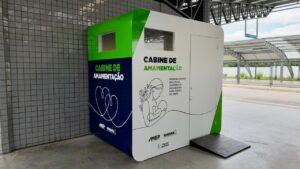 Terminal Afonso Pena em São José dos Pinhais ganha cabine modular de amamentação e amplia conforto das mães