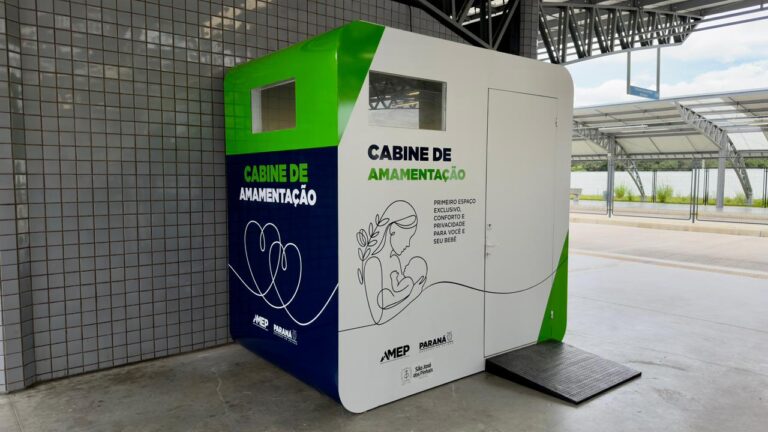 Terminal Afonso Pena em São José dos Pinhais ganha cabine modular de amamentação e amplia conforto das mães
