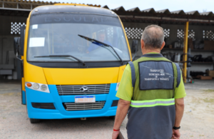Condutores do transporte escolar já podem renovar a licença de operação em São José dos Pinhais