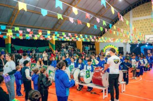 Projeto usa música para transformar vida de mais de 110 crianças em São José dos Pinhais